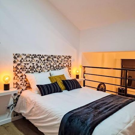 L'Atelier B Magnifique Loft Avec Terrasse Privee Apartment แซงต์-เอเตียน ภายนอก รูปภาพ