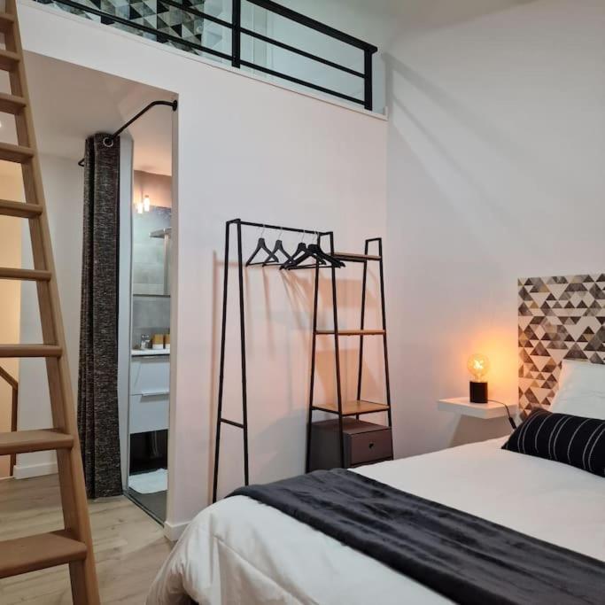 L'Atelier B Magnifique Loft Avec Terrasse Privee Apartment แซงต์-เอเตียน ภายนอก รูปภาพ